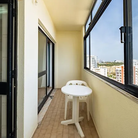 Candirocha A8 Apartament *