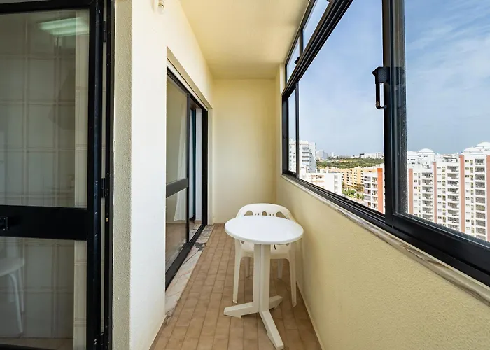 Candirocha A8 Apartment *